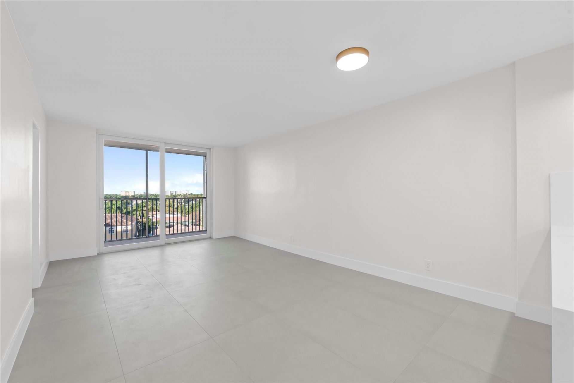 1391 S Ocean Boulevard, Unit 608, Pompano Beach, FL 33062 Photo