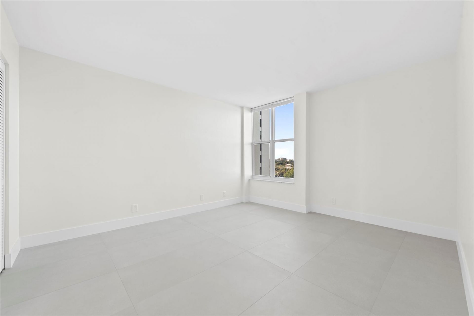 1391 S Ocean Boulevard, Unit 608, Pompano Beach, FL 33062 Photo