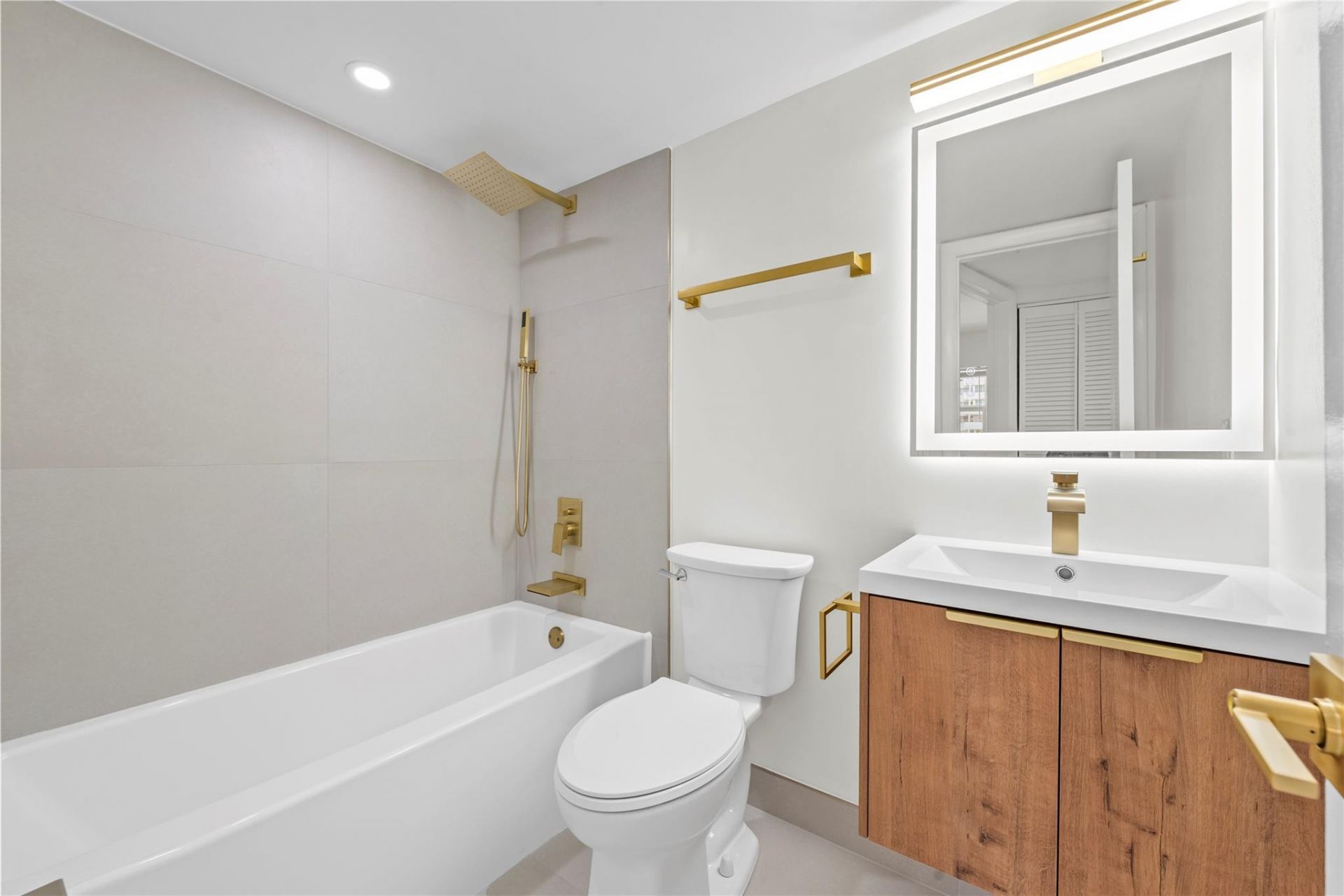 1391 S Ocean Boulevard, Unit 608, Pompano Beach, FL 33062 Photo