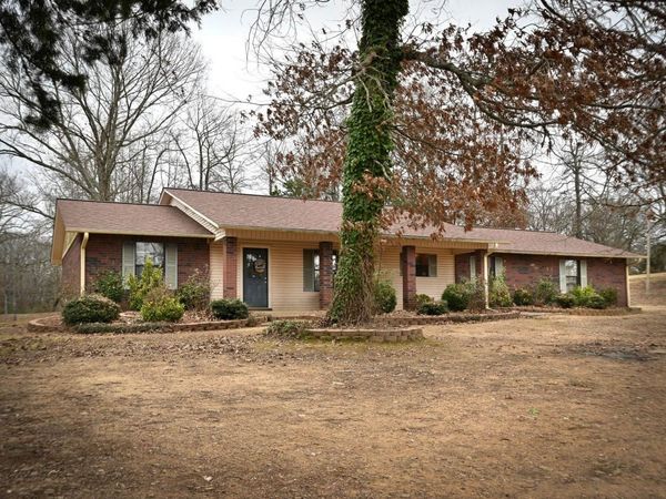 198 Polk Road 8, Wickes, AR 71973