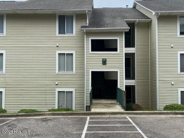 3392 Galleria Drive, Unit 13, Fayetteville, NC 28303