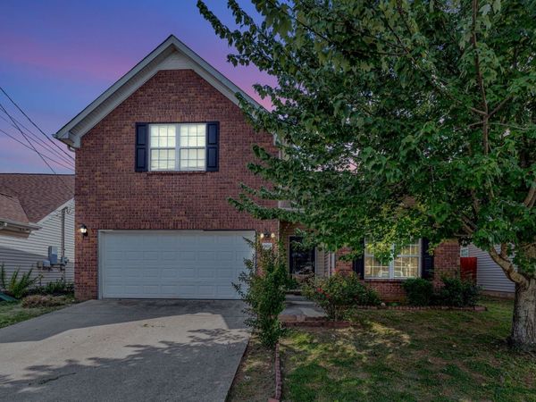 5623 Hickory Park Dr, Antioch, TN 37013