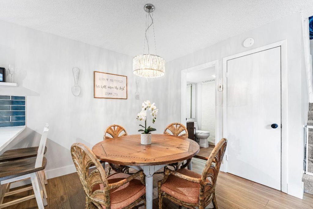 707 7th Court, Palm Beach Gardens, FL 33410 Photo