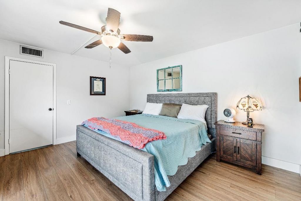 707 7th Court, Palm Beach Gardens, FL 33410 Photo