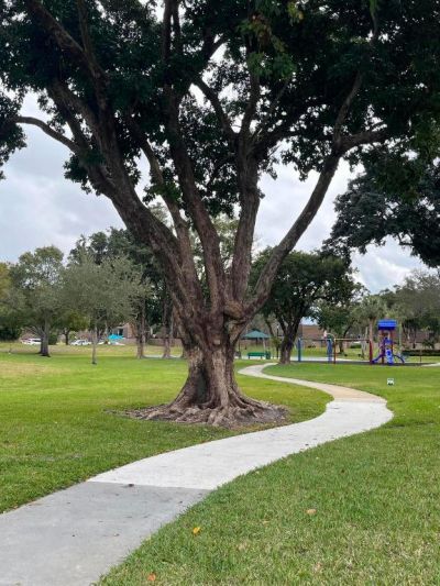 707 7th Court, Palm Beach Gardens, FL 33410 Photo