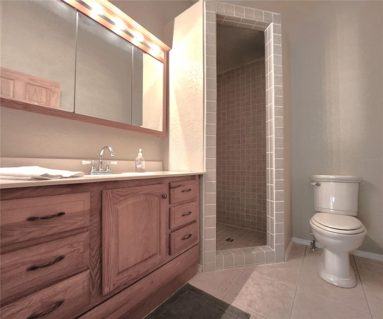 102 17th Street Ne, Bradenton, FL 34208 Photo