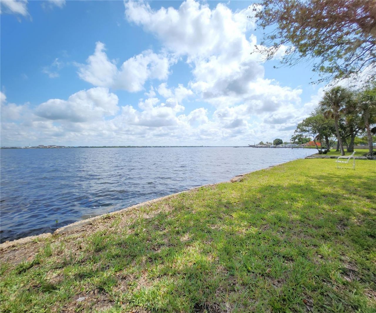 102 17th Street Ne, Bradenton, FL 34208 Photo