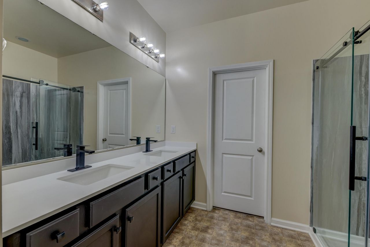 224 Withers Lane Photo 17