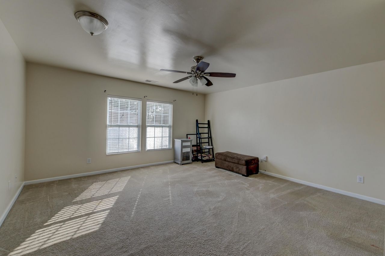 224 Withers Lane Photo 21