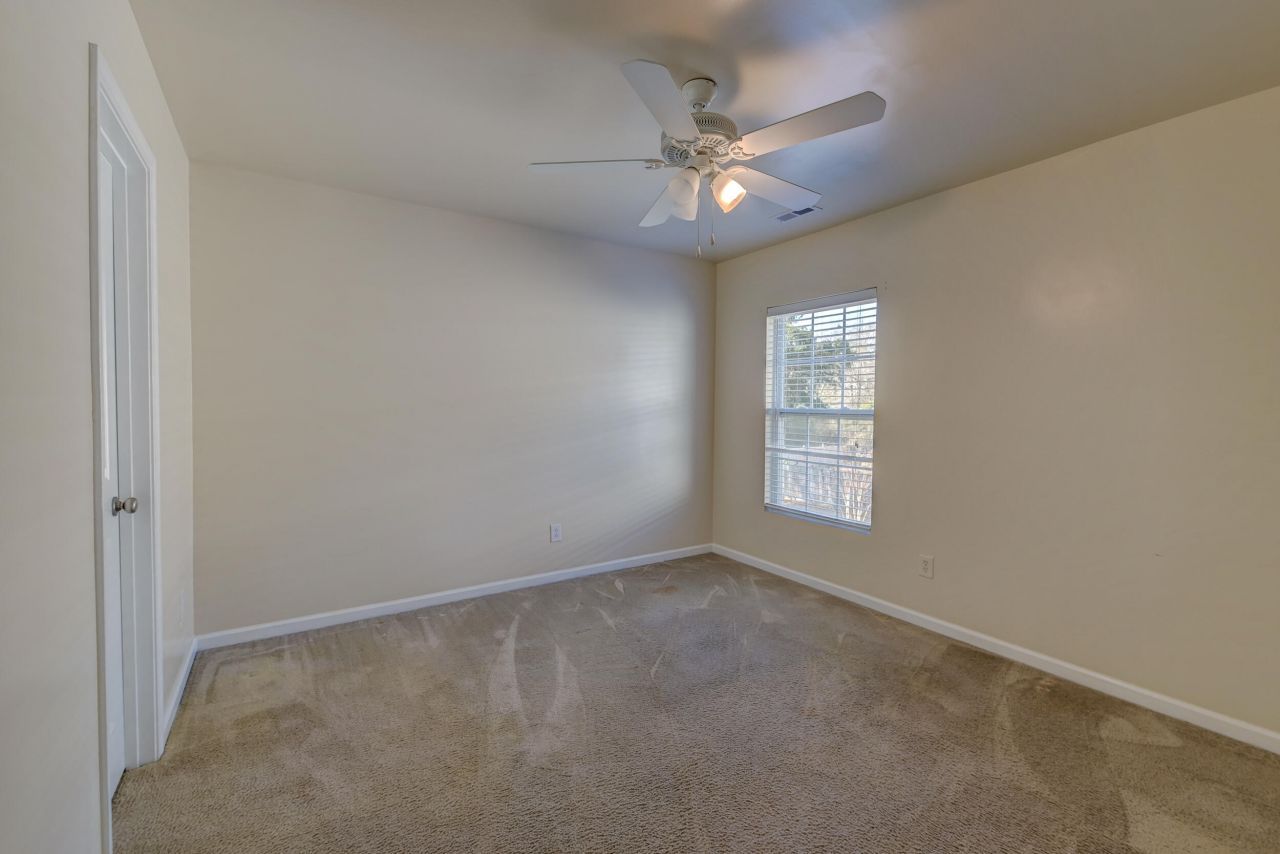 224 Withers Lane Photo 27