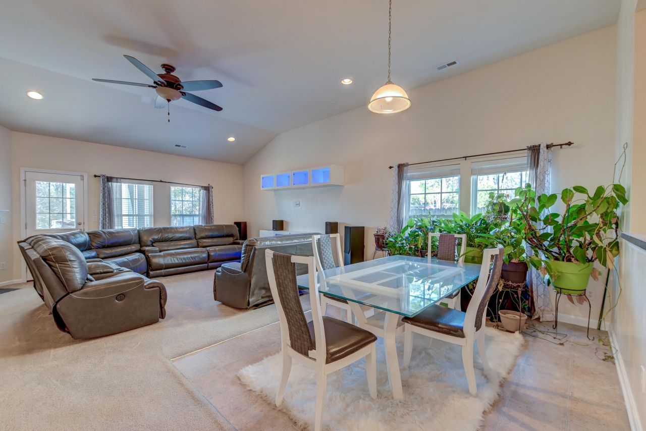 224 Withers Lane Photo 7