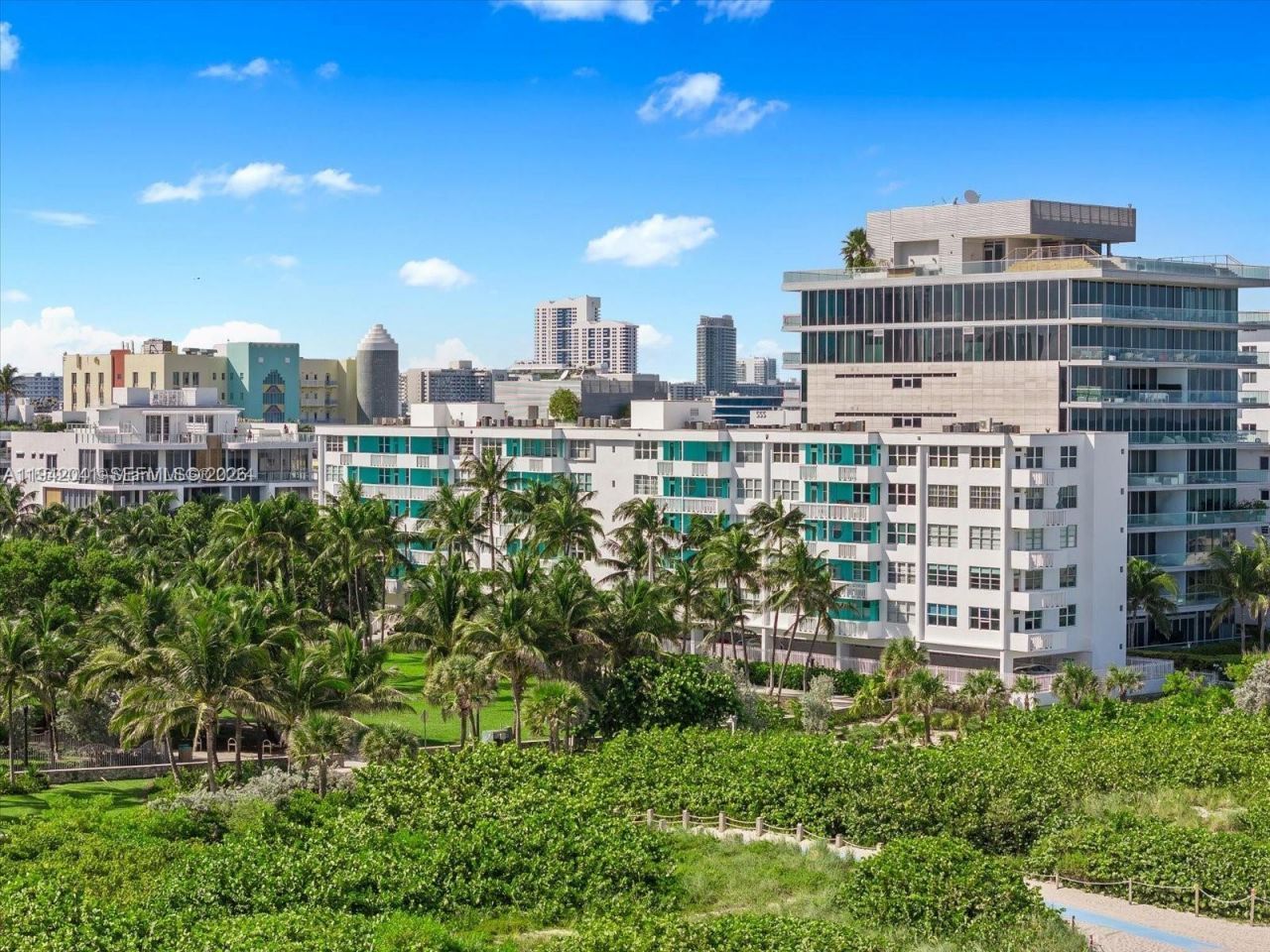 301 Ocean Dr, Unit 302, Miami Beach, FL 33139 Photo