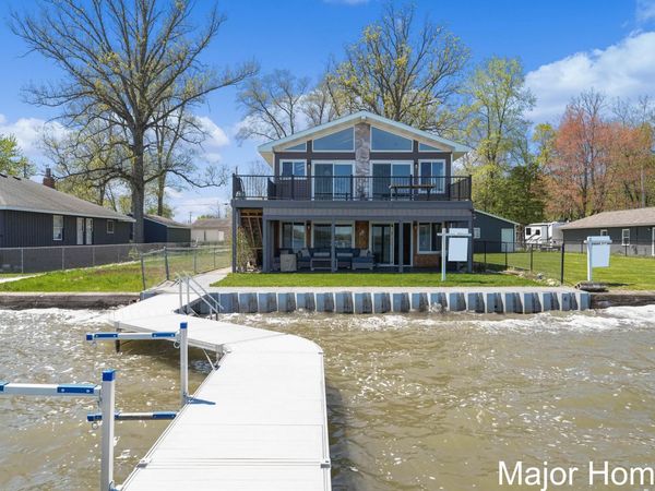3179 Sandy Beach Street, Wayland, MI 49348