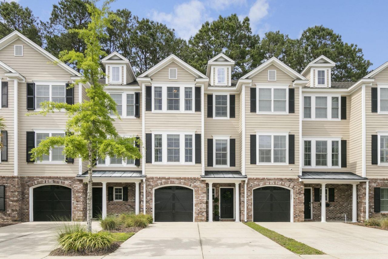 3704 Bagley Drive Photo 1