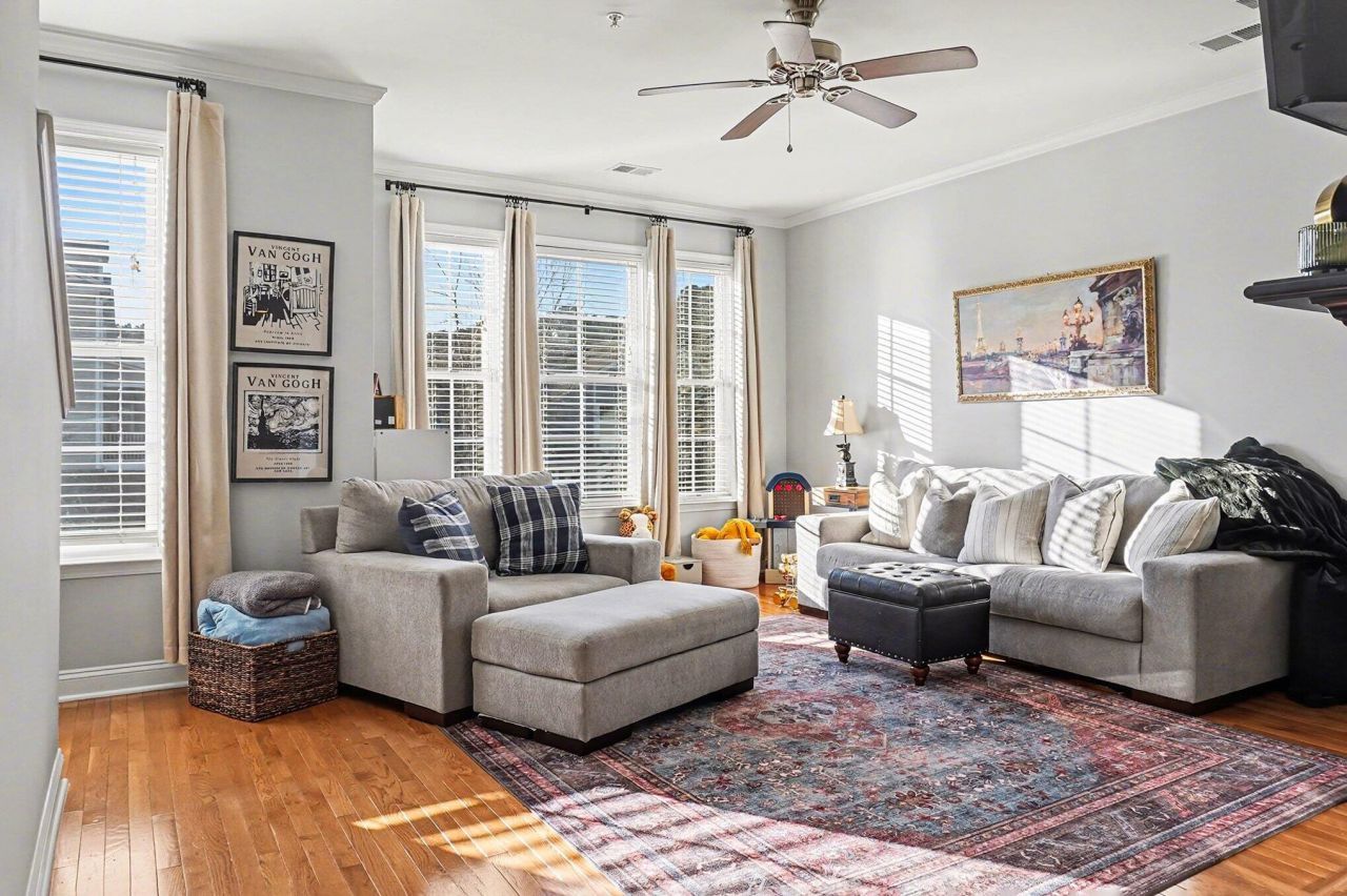 3704 Bagley Drive Photo 5