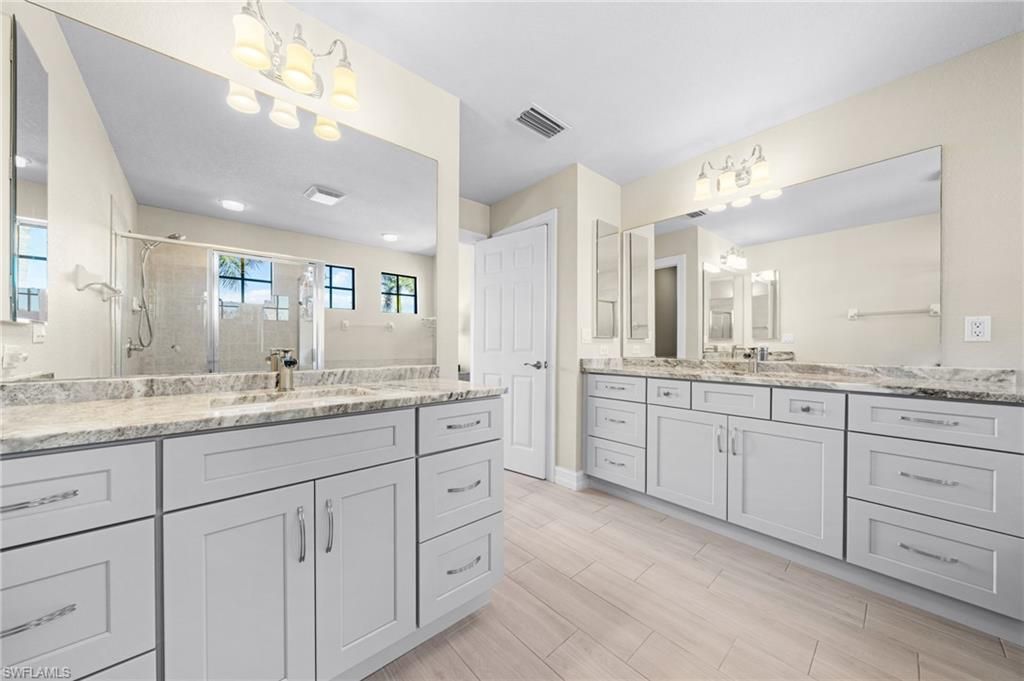 9182 River Otter Dr, Fort Myers, FL 33912 Photo