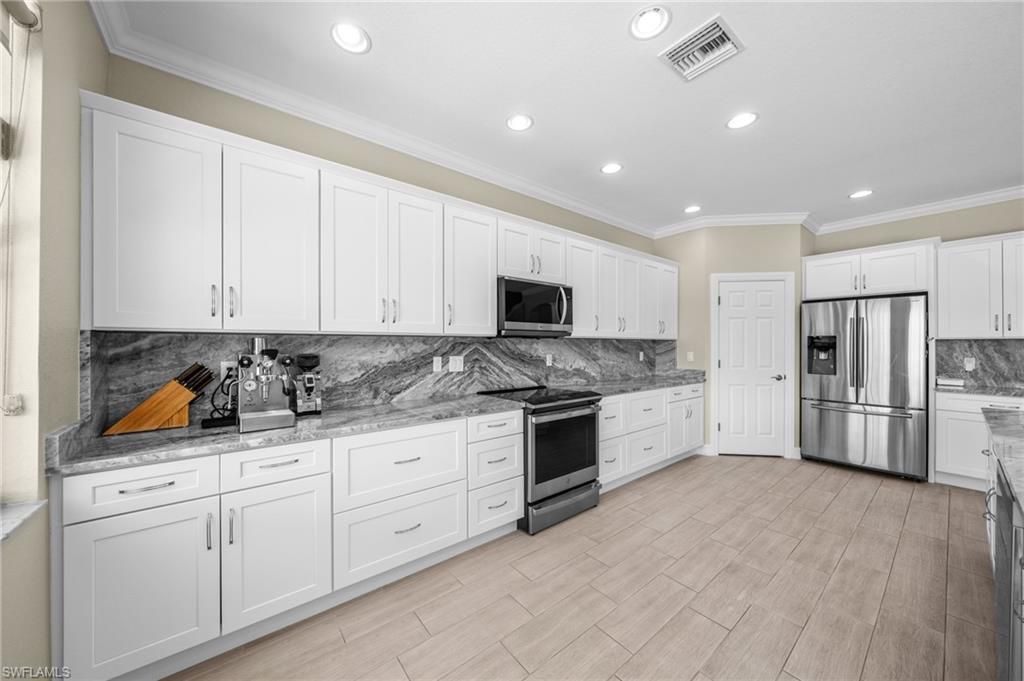 9182 River Otter Dr, Fort Myers, FL 33912 Photo