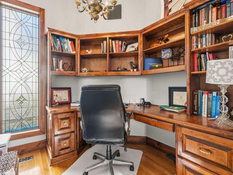 Property Image 37