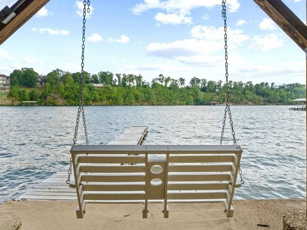 325 GALVESTON Drive, Hot Springs, AR 71913