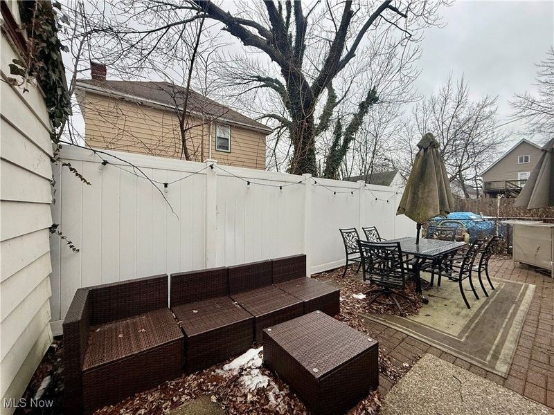 15220 Lucknow Avenue, Cleveland, OH 44110 Photo 38