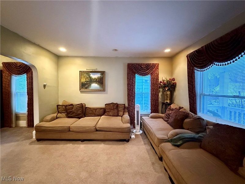 15220 Lucknow Avenue, Cleveland, OH 44110 Photo 8