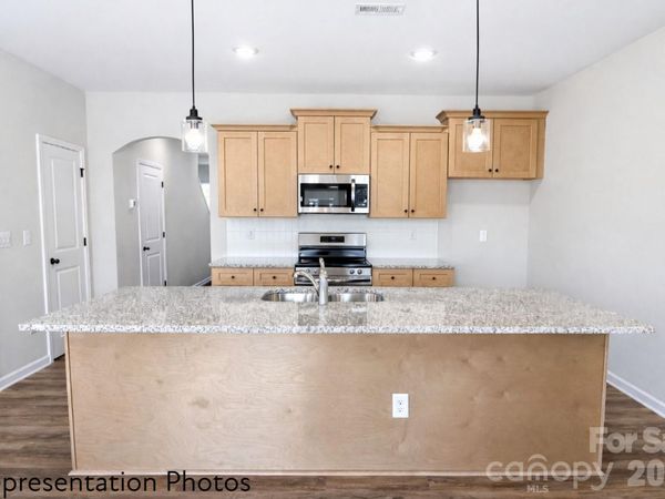 5953 Wallace Avenue, Charlotte, NC 28212