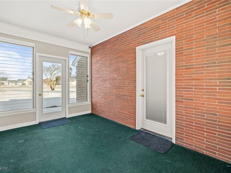 7041 Market Avenue N, Canton, OH 44721 Photo 38