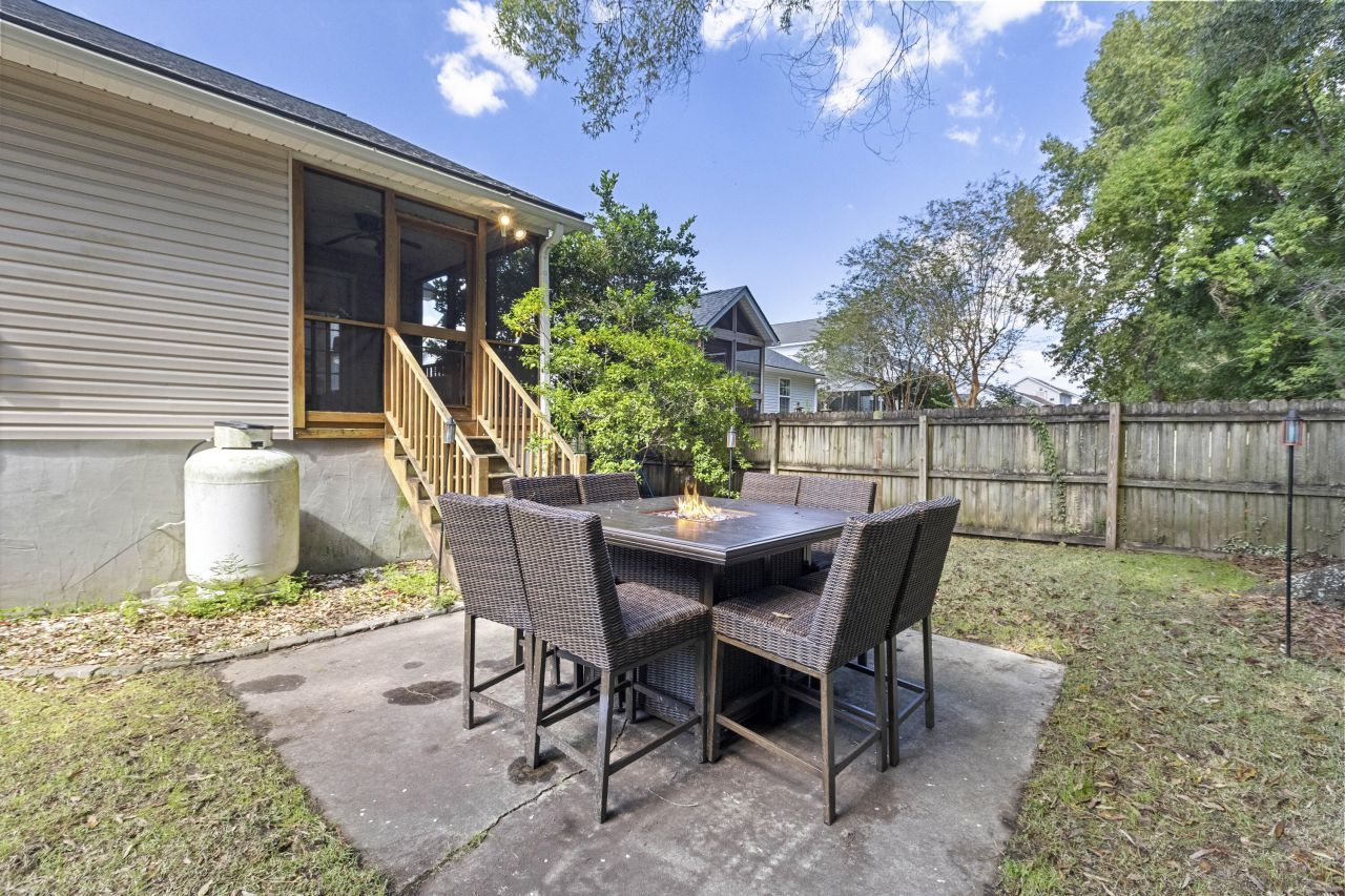 3050 Penny Lane Photo 17