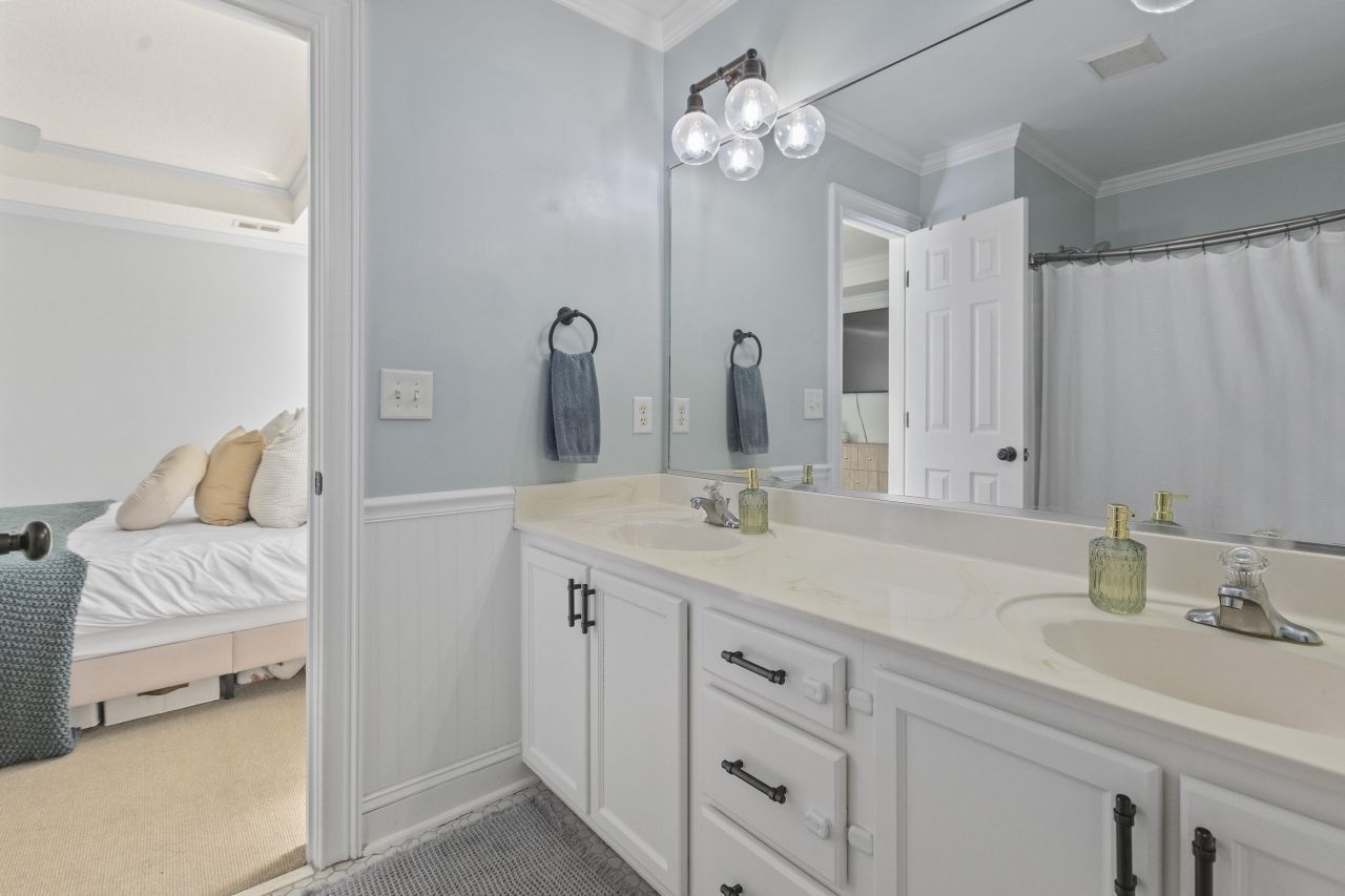 3050 Penny Lane Photo 22