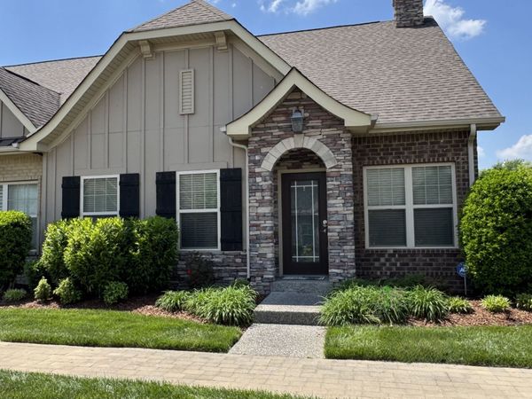 236 Glennister Ct, Gallatin, TN 37066
