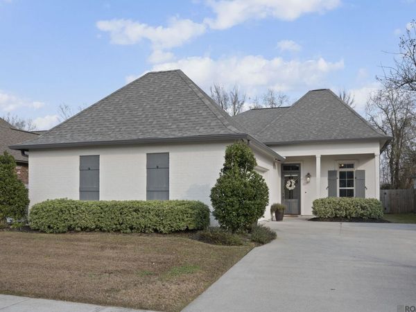 39471 Waycross Ave, Prairieville, LA 70769
