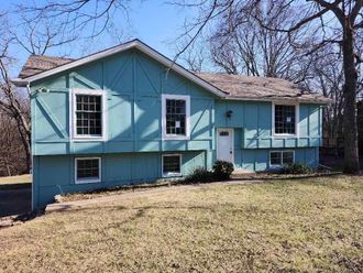 18995 Lowell Avenue Stilwell, KS 66085