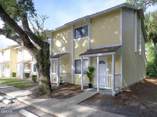 480 Reed Canal Road, Unit 13, South Daytona, FL 32119