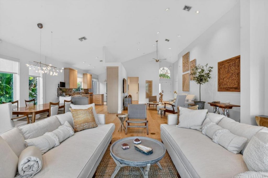 2051 NW 56th Street, Boca Raton, FL 33496 Photo