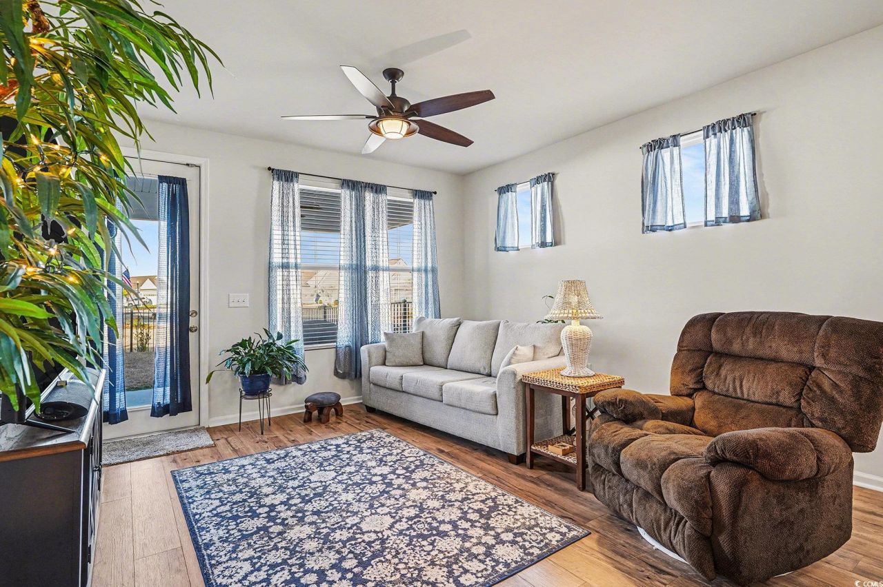 1400 Littleleaf Loop Photo 10