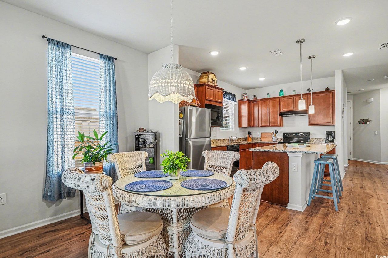 1400 Littleleaf Loop Photo 7