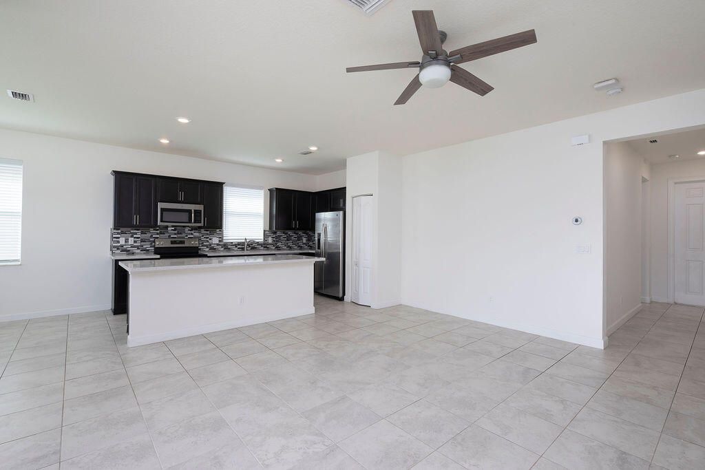 7847 NW Greenbank Circle, Port Saint Lucie, FL 34987 Photo