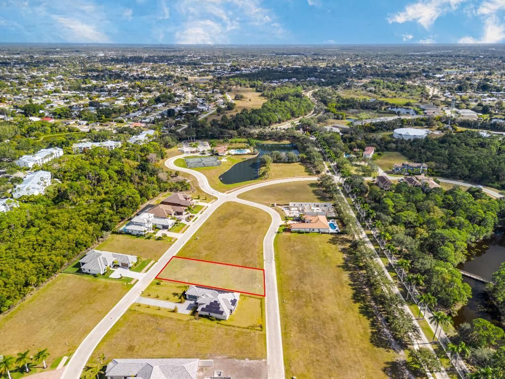 135 SE Via Lago Garda, Port Saint Lucie, FL 34952 Photo