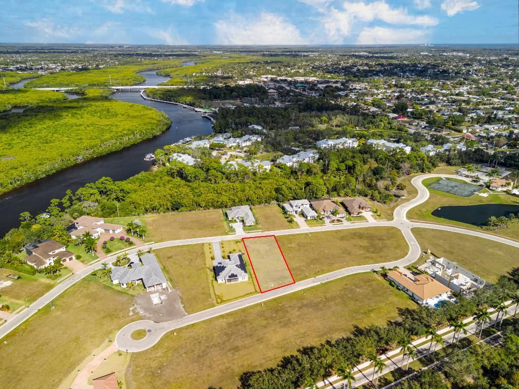 135 SE Via Lago Garda, Port Saint Lucie, FL 34952 Photo