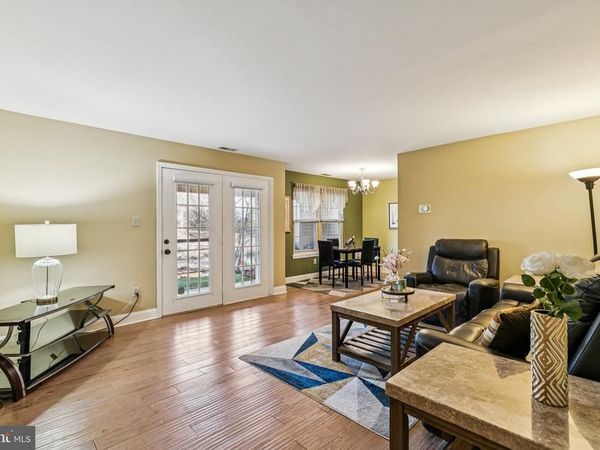 290 TAVISTOCK, CHERRY HILL, NJ 08034