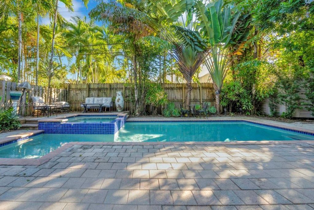 634 NE 72nd Ter , Miami, FL 33138 Photo