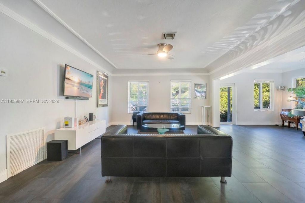 634 NE 72nd Ter , Miami, FL 33138 Photo