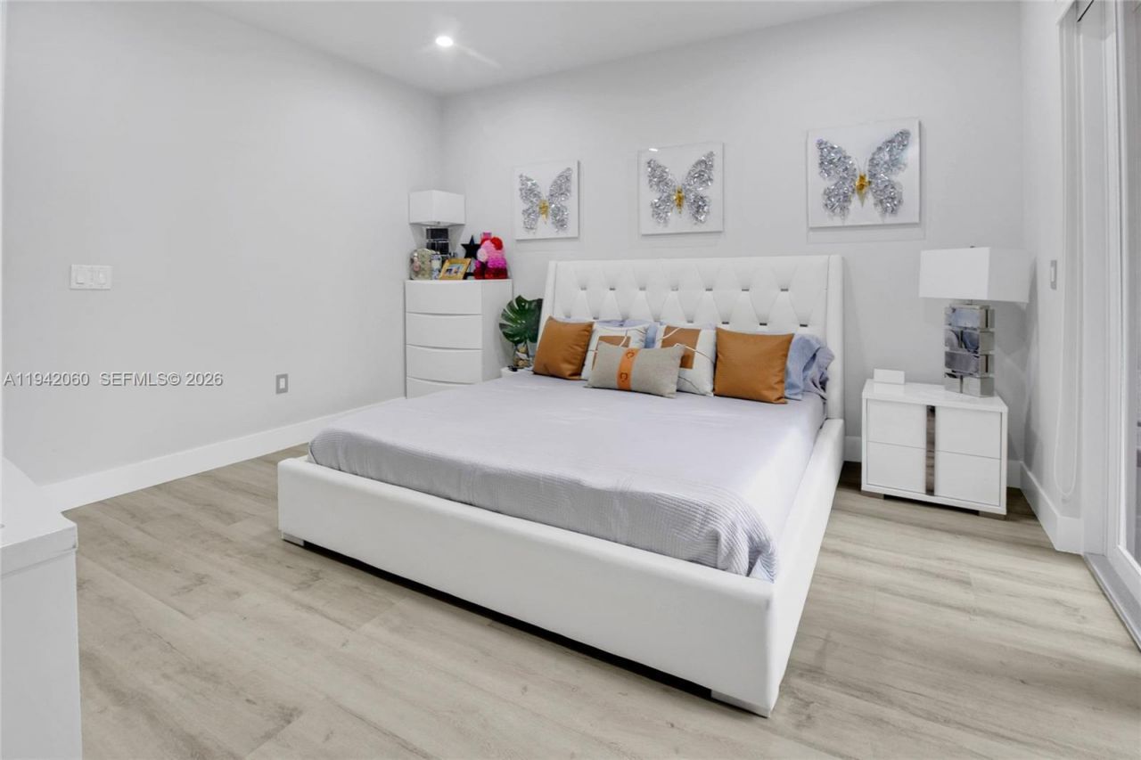 6405 NW 105th Ct, Doral, FL 33178 Photo