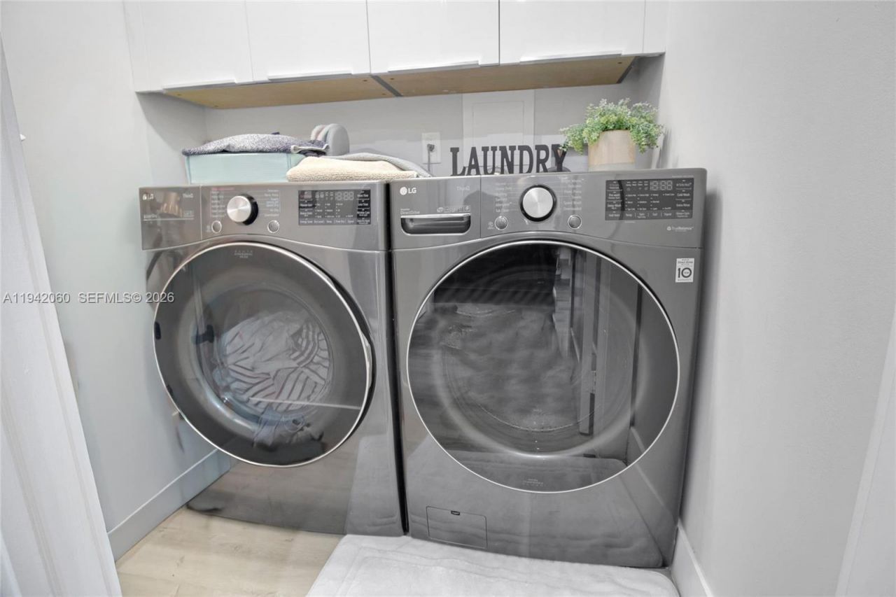 6405 NW 105th Ct, Doral, FL 33178 Photo