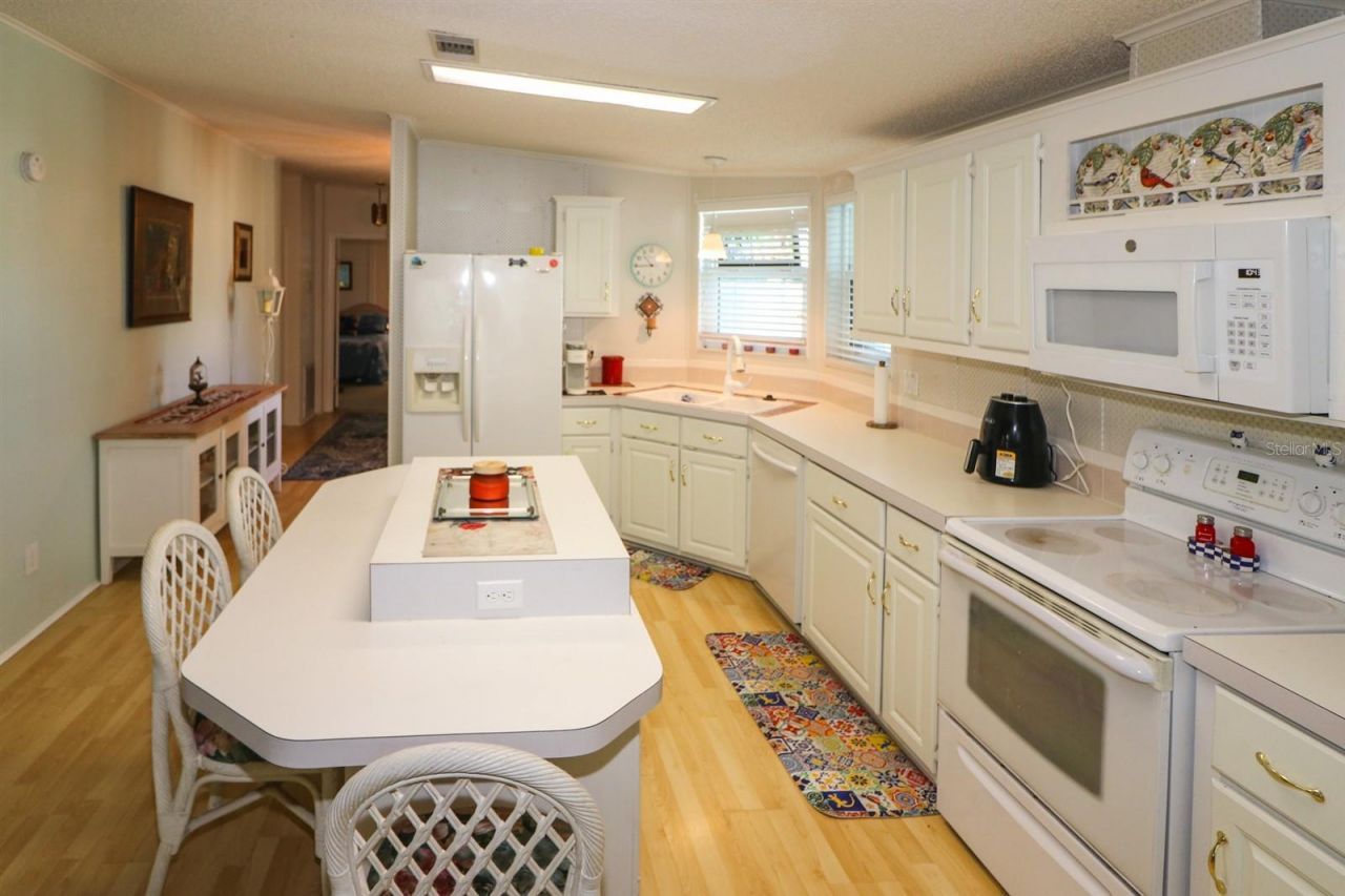 5601 Duncan Road, Unit 214, Punta Gorda, FL 33982 Photo