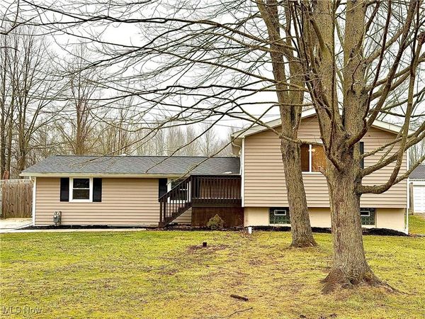 33765 Henwell Road, Columbia Station, OH 44028