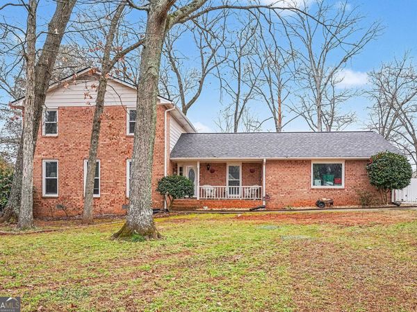 2571 Highland Golf Course Drive SE, Conyers, GA 30013