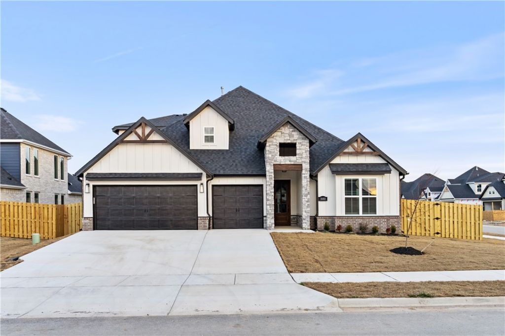 1440 Dresden Drive, Centerton, AR 72719 Main Photo