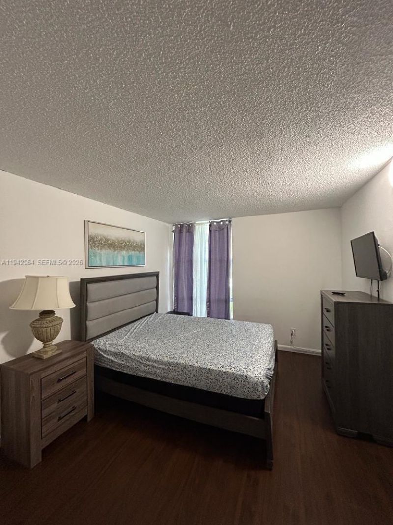 210 172nd St, Unit 133, Sunny Isles Beach, FL 33160 Photo