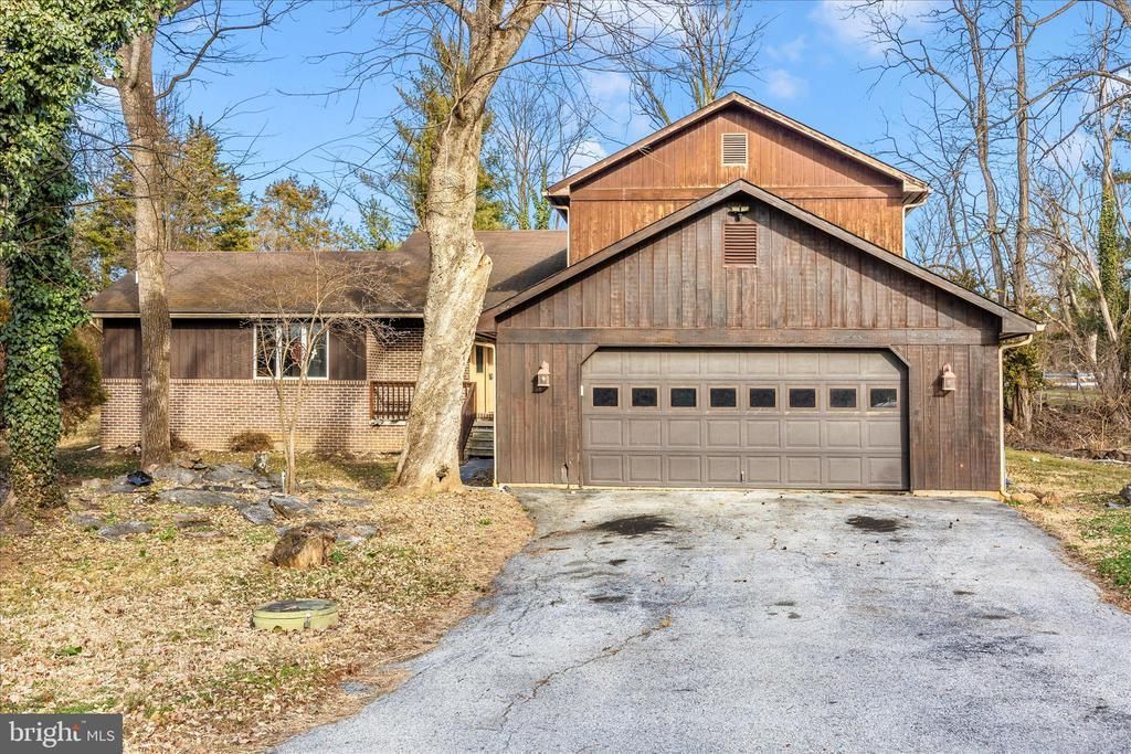 8 Bedrock Circle, Keedysville, MD 21756 Main Photo